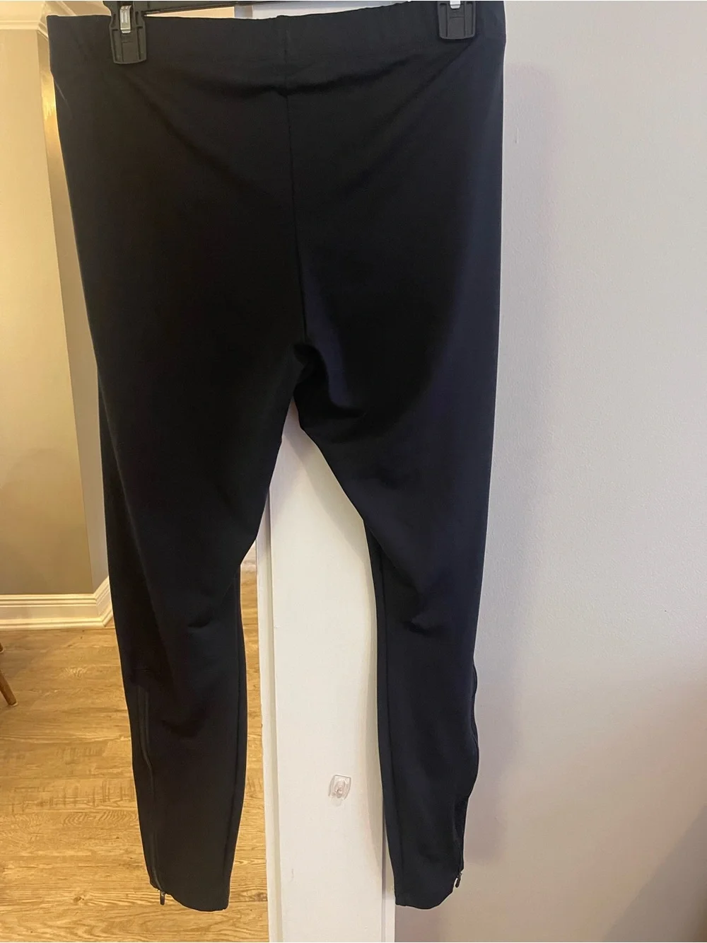 Nike stretchy women’s